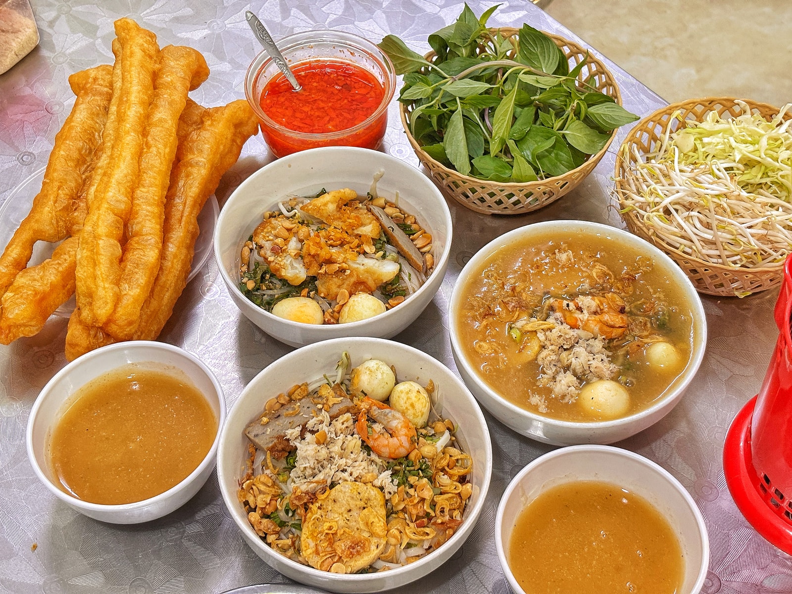 bánh canh Thu Thảo
